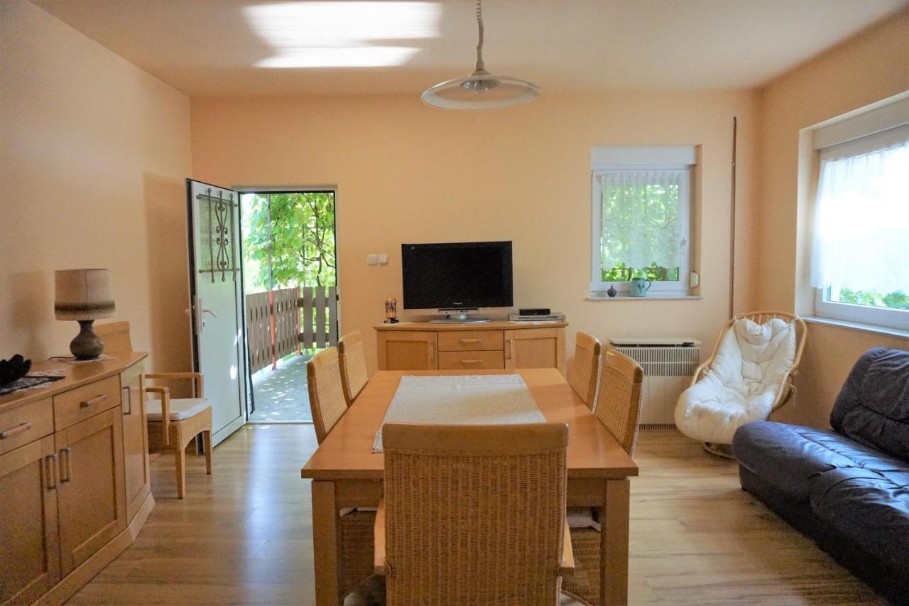 הוילה Szolad Ferienhaus Plattensee/Balaton מראה חיצוני תמונה